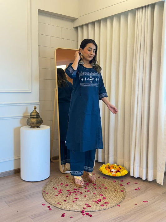 Midnight Echo Navy Block Printed Suit Set